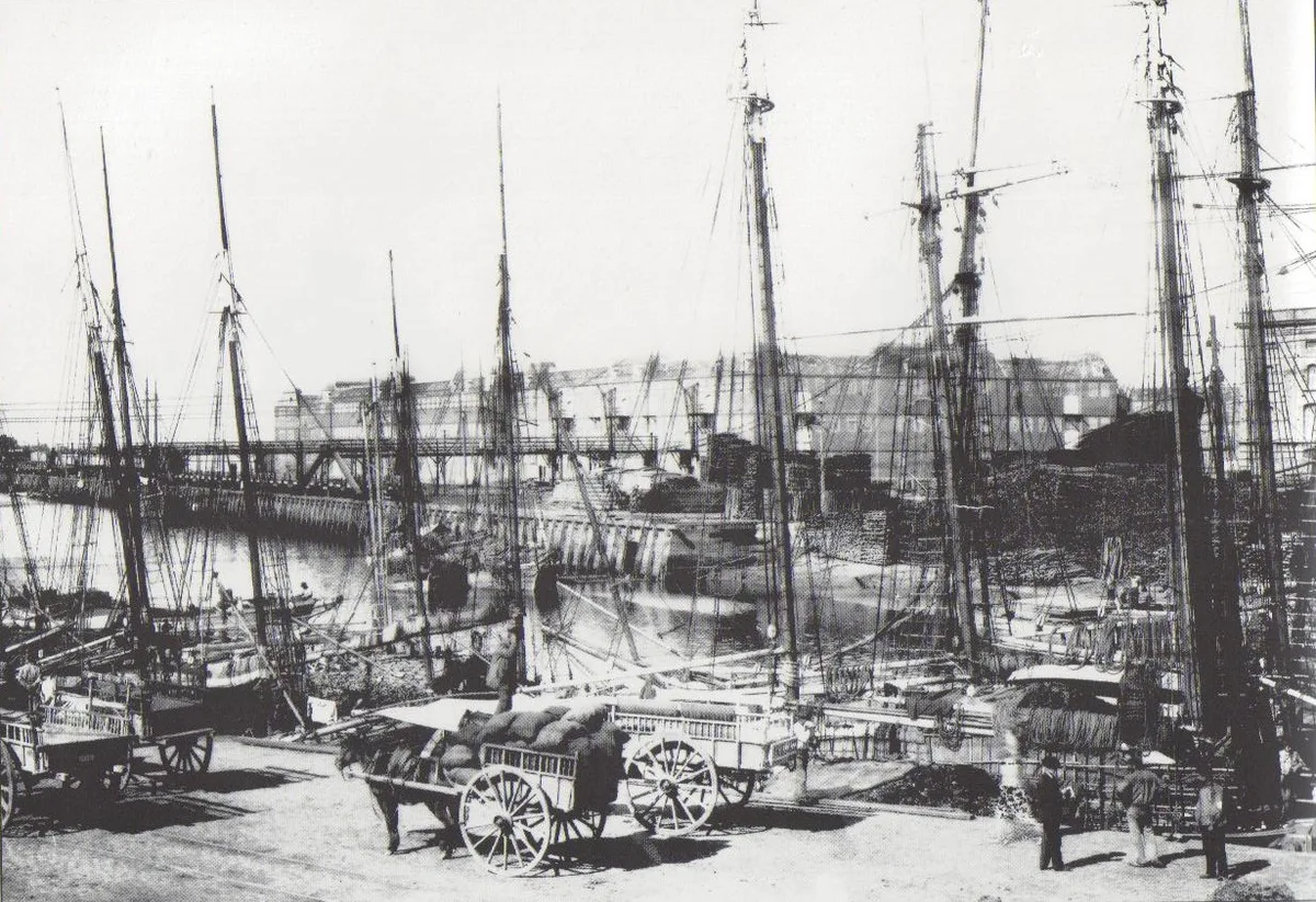Vista histórica del entorno portuario de La Boca y el Riachuelo
